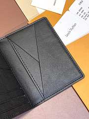 Louis Vuitton Wallet 322130 - 5