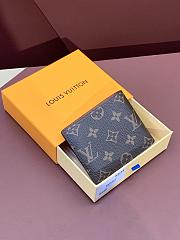 Louis Vuitton Wallet 322145 - 6