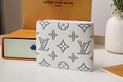 Multiple Wallet M83379 Size 11.5x9x1.5CM - 2