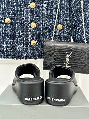 Balenciaga Rise Wedge in Black Nappa - 3