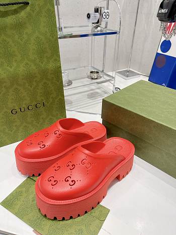 Gucci Slip On Sandal Red