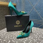 Versace Pointed Toe Jade Green Lacquer Leather Pumps - 2
