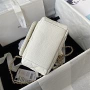 Chanel Bakcpack A410073753 White Size 18x13x9cm - 4