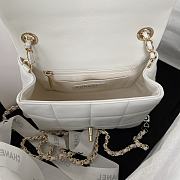 Chanel Should Bag AS3330 White Size 17x14x7cm - 4