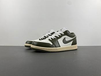 Air Jordan 1 Low Medium Olive (Women's) DC0774-122