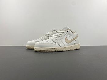 Air Jordan 1 Low Sail Pale Ivory DC0774-112 