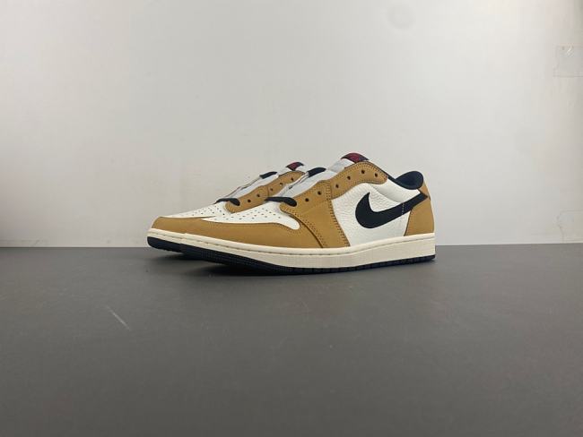 Air Jordan 1 Low OG Rookie of the Year CZ0790-107 - 1