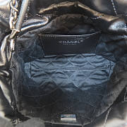 CHANEL Matelasse Chanel 22 So Black Shoulder Bag Lambskin Black size 18x20x7cm - 5