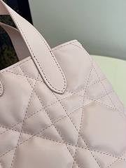 The Dior Toujours Bag Returns with a Bold pink size: 16*12*18cm - 4
