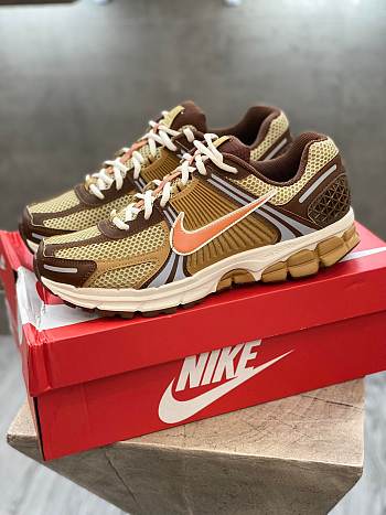 Nike Zoom Vomero 5 Wheat Grass Cacao Wow FB9149-700