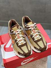 Nike Zoom Vomero 5 Wheat Grass Cacao Wow FB9149-700 - 3
