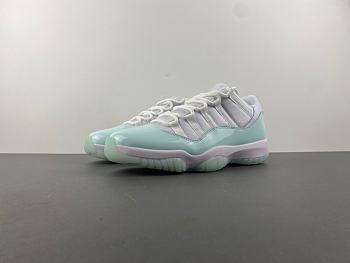 Air Jordan 11 Retro Low Igloo  AH7860-103