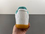 Nike Kobe 11 EM Low Summer Pack 836184-103  - 4