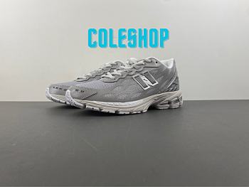 New Balance 1906W Silver Metallic U1906WFE