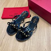 Valentino Rockstud Flip Flops Black - 3