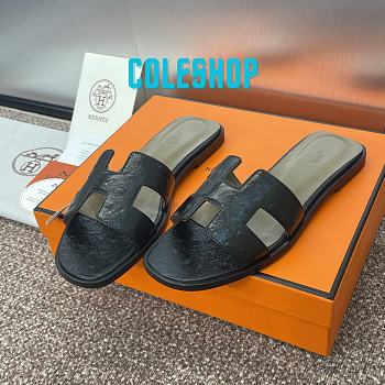 Hermes Oran Black Ostrich Slides