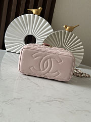 Chanel Handle Vanity Case Light Pink Bag 17x10x8cm - 3