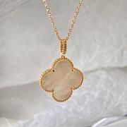 Van Cleef VCA White Necklace 04 - 3