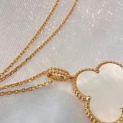 Van Cleef VCA White Necklace 04 - 4