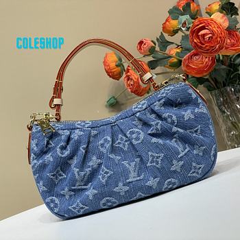 Louis Vuitton LV Pochette Valley Denim Blue 21x15x7cm