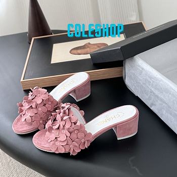 Chanel new camellia slippers pink