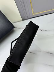 PRADA Re-Edition 2005 Bag black Size:22*18*6.5 - 2