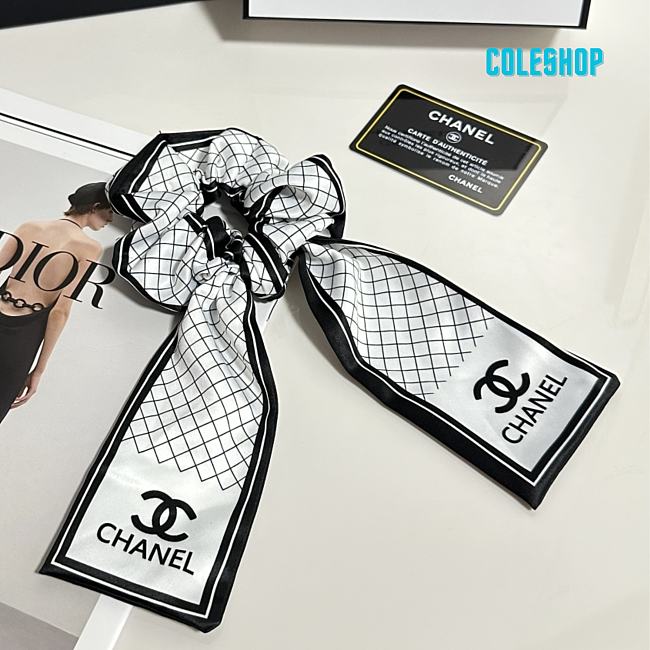Chanel hair band white - 1