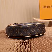 Louis Vuitton Loop fashion luxury bag top grade 23x13x 6 cm - 3