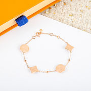 LV Four Flower Bracele - 3