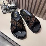 Valentino high end boutiquev brown - 2