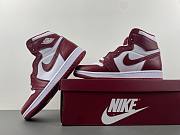 Combos Outfit: Effortless Style with Air Jordan 1 Retro High OG Artisanal Team Red DZ5485-160  - 4