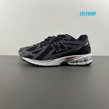 New Balance 1906R Black Team Red Castlerock U1906RCB