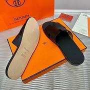 Hermes men's black slipper - 4