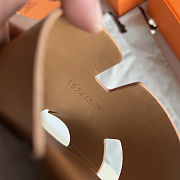 Hermes men's brown slipper - 3