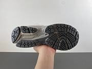 New balance NB 2002 Grey U2002REE  - 4