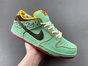 Nike SB Dunk Low Rodeo Tourmaline HF3058-300  - 2