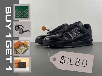 Louis Vuitton LV trainer all black