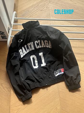 BALENCIAGA BASKETBALL Coat No. 01 
