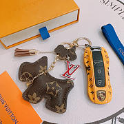 LV brown dog keychain monogram - 5