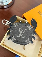 LV brown crab keychain - 2