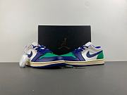Air Jordan 1 Low Blends Abstract Blocking With Throwback Mavs Colors 553558-147 - 6